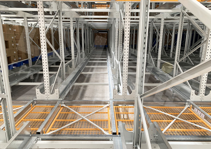 四向穿梭車軌道